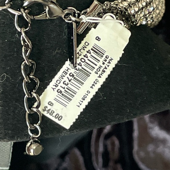 Natasha Rhinestone Mesh Bib Necklace - Picture 4 of 7